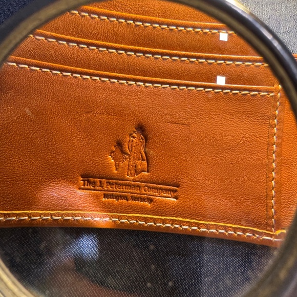 J. Peterman Baseball Glove Wallet - Tan and Pre-owned - Picture 5 of 9